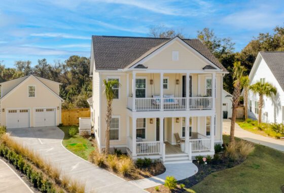 beautiful yellow house with inlaw apartment garage sold by oyster point